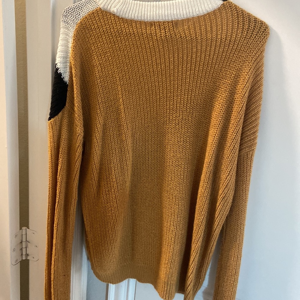 Colorblock sweater - Picture 3 of 3